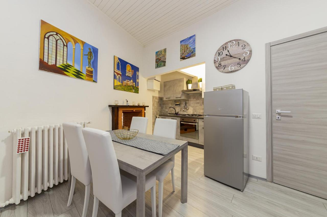 Art Design Apartment - City Center Mailand Exterior foto