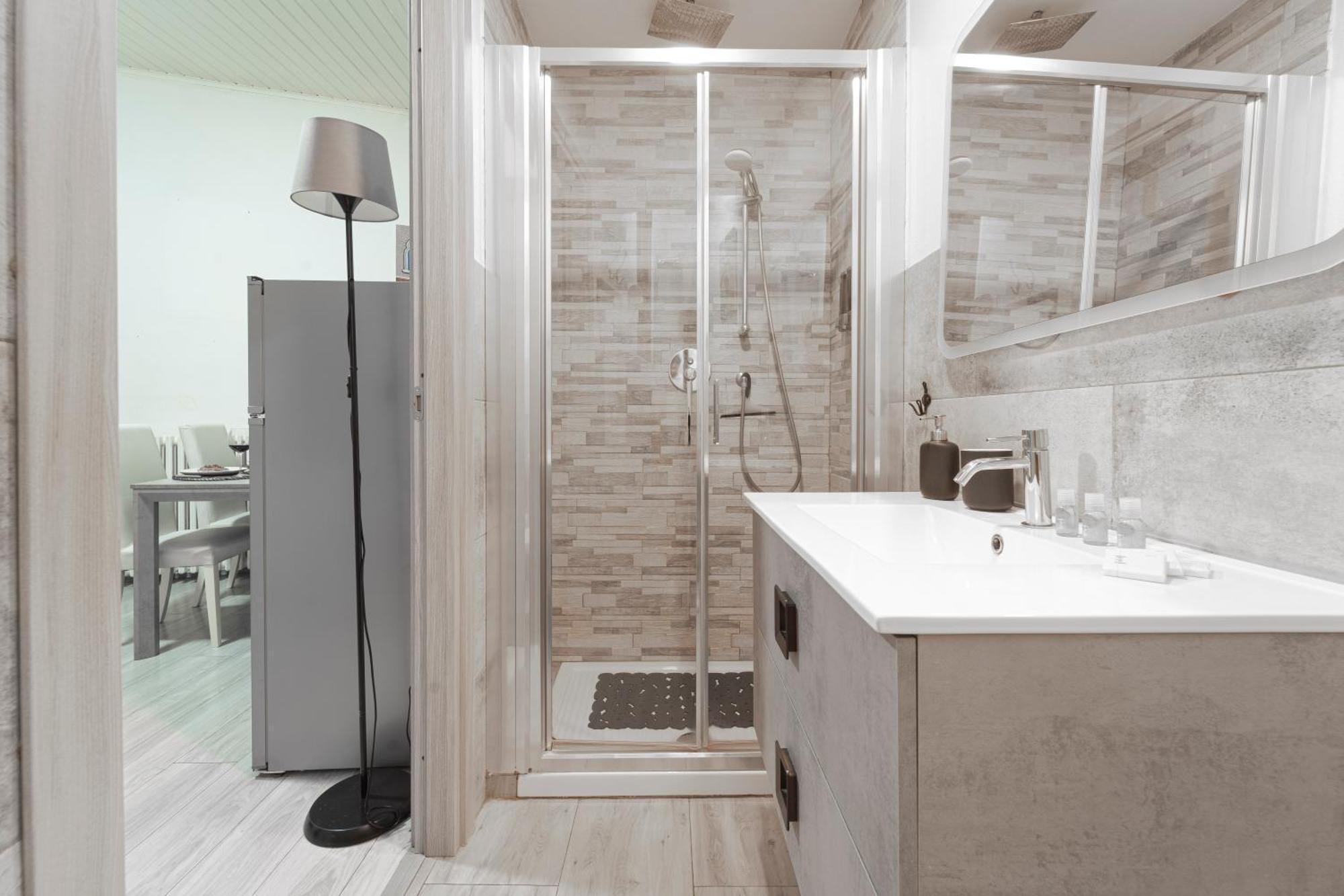 Art Design Apartment - City Center Mailand Exterior foto